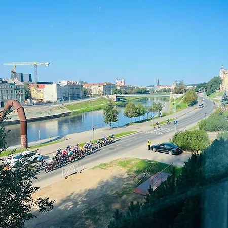 Apartman With Panoramic River View Vilnius