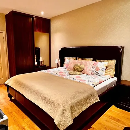 With Panoramic River View Wilna