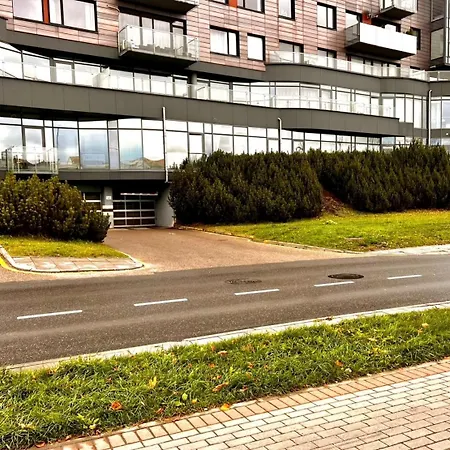 Апартаменти With Panoramic River View *